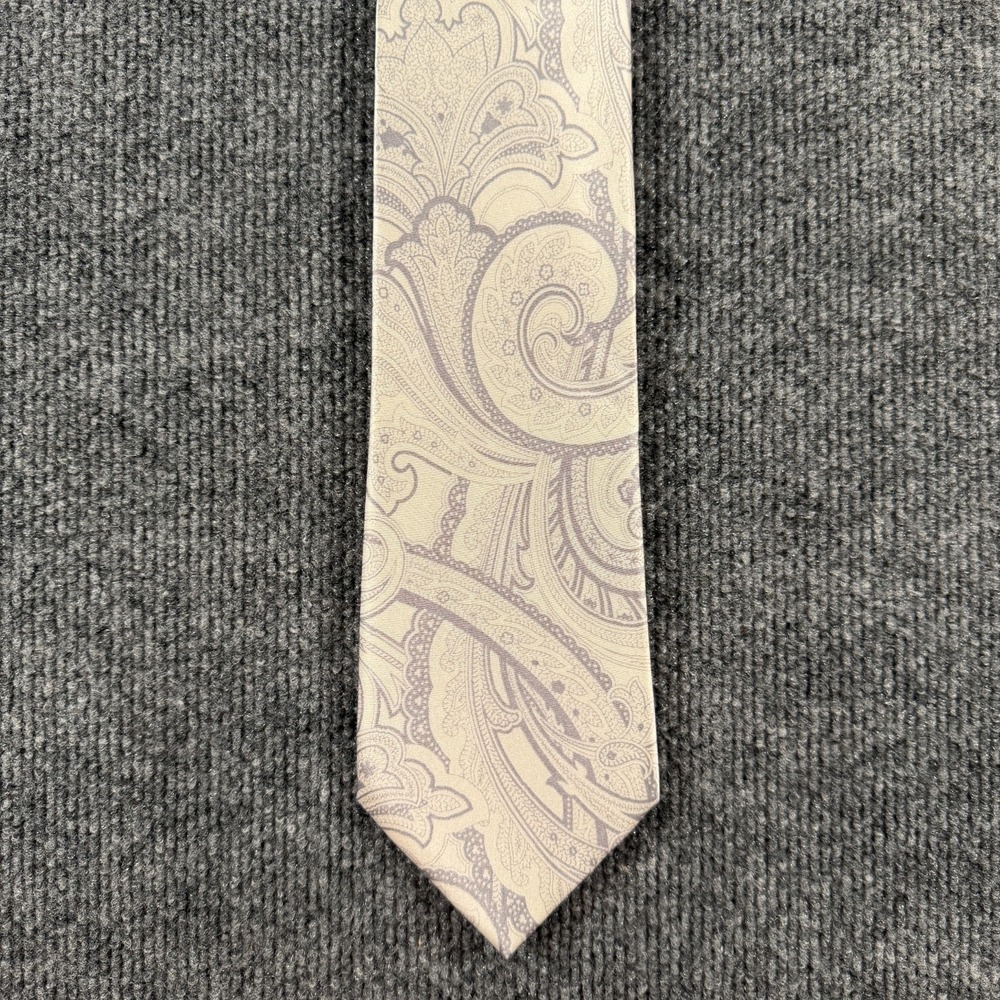 DONALD J. TRUMP men's Signature Collection Silk  Men's Tie Paisley 3.5" x 58.5"